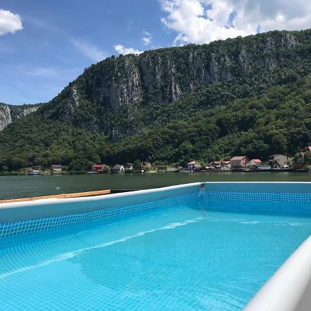 Casa Panoramic Villa Dubova Buitenkant foto