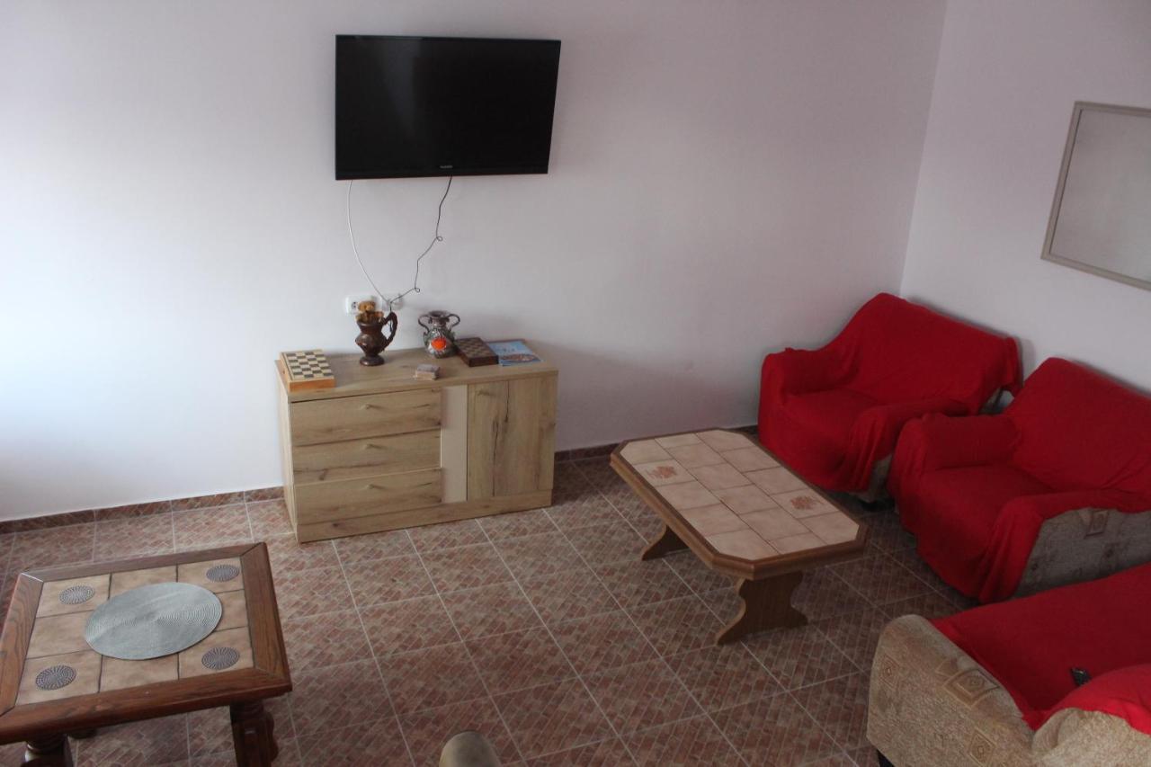 Casa Panoramic Villa Dubova Buitenkant foto